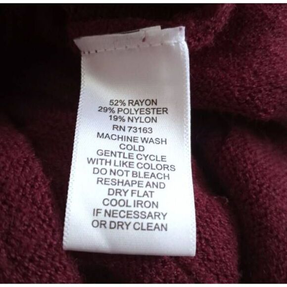 CABLE & GAUGE BURGUNDY COWL-NECK PULLOVER W/POUCH POCKET SZ.M EUC. - Picture 5 of 5